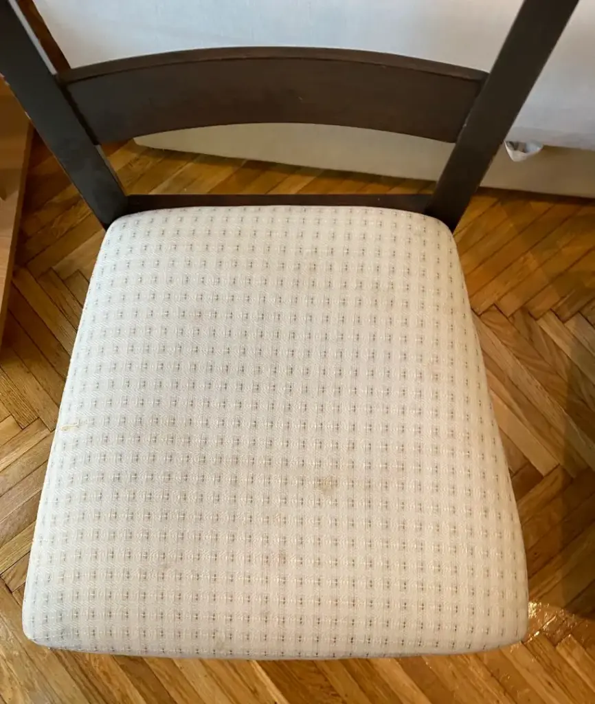 Dubinsko pranje kuhinjskih stolica cena