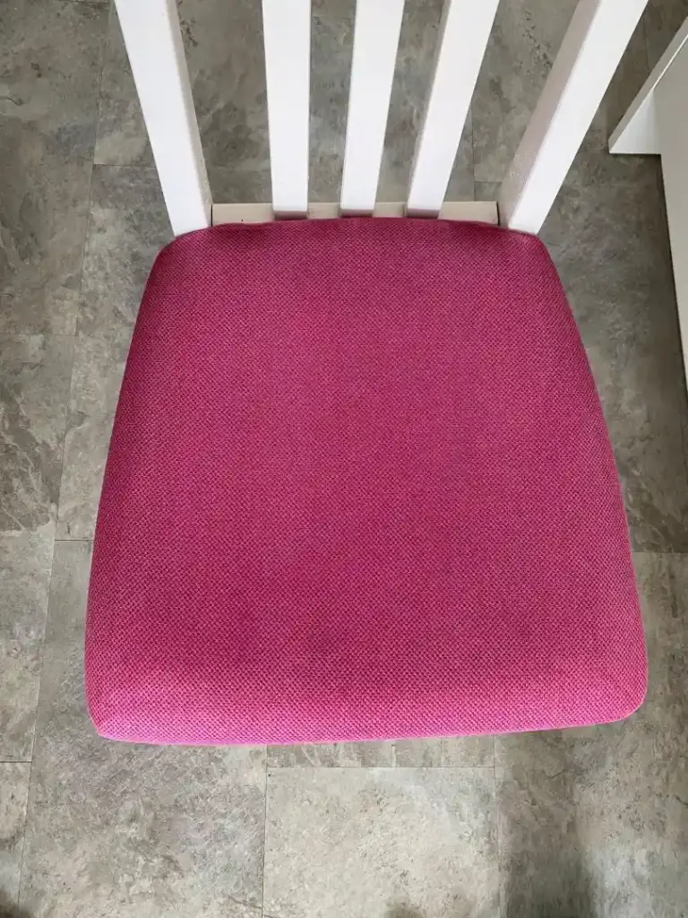 Dubinsko pranje kuhinjskih stolica i vracanje boje