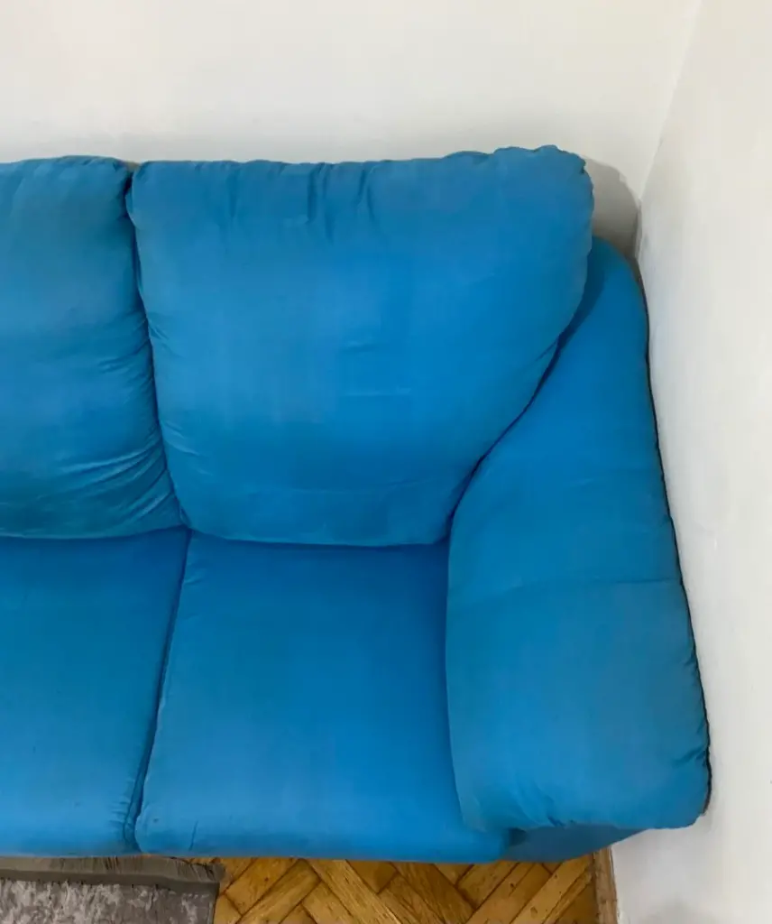 Plavi namestaj dubinsko pranje posle