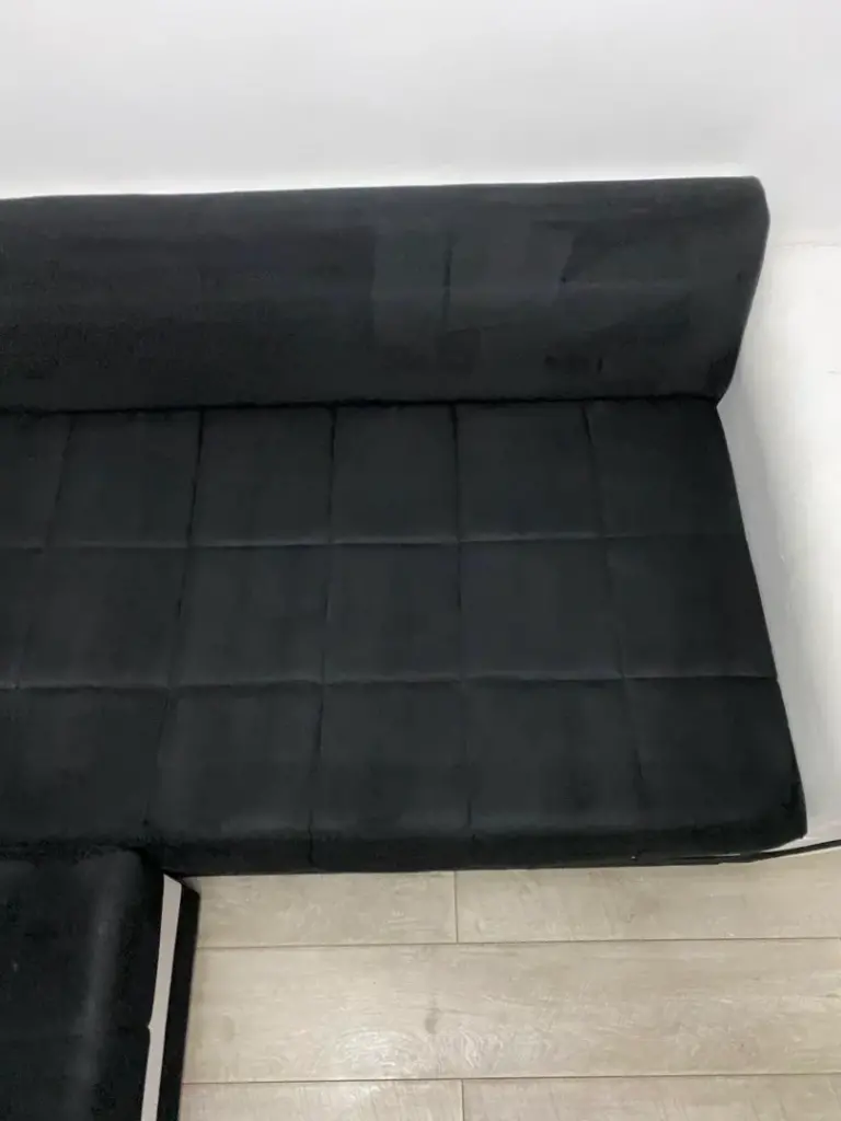 skidanje fleka dubinsko pranje crne ugaone garniture